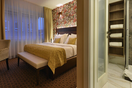 Apartment interior photo